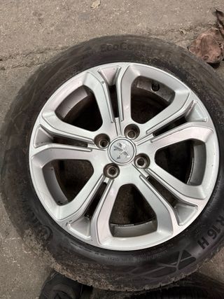 Llantas y Neumáticos Peugeot R16