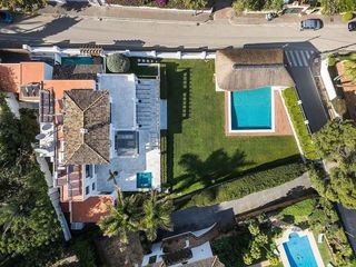 Chalet en alquiler en Nueva Andalucía centro en Marbella