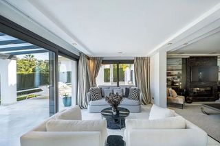 Chalet en alquiler en Nueva Andalucía centro en Marbella