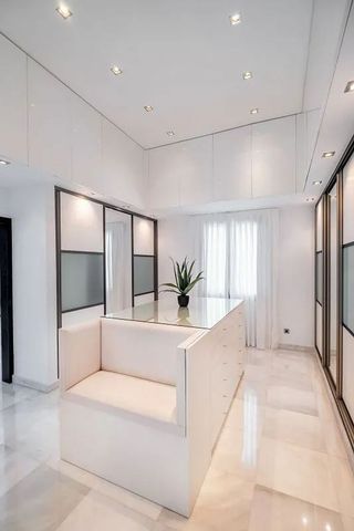 Chalet en alquiler en Nueva Andalucía centro en Marbella