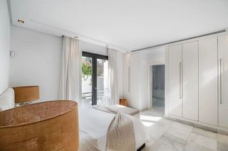 Chalet en alquiler en Nueva Andalucía centro en Marbella