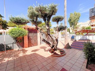 Chalet en venta en Les Marines/Las Marinas en Dénia