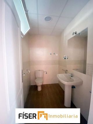 Local comercial en alquiler en Zafra