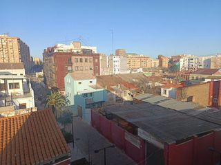 Piso en alquiler en El Cabanyal- El Canyamelar en Valencia