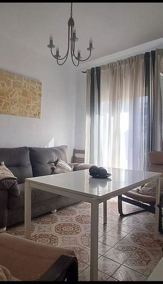 Piso en alquiler en El Tardón - El Carmen en Sevilla