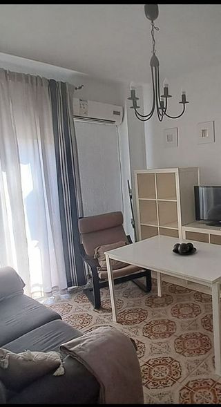 Piso en alquiler en El Tardón - El Carmen en Sevilla