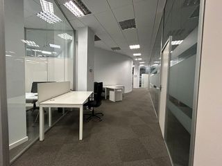Oficina en alquiler en Recoletos en Madrid