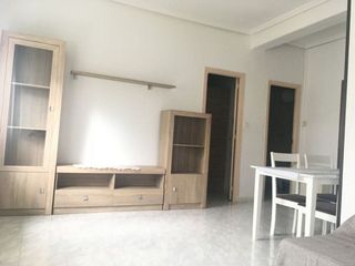 Piso en alquiler en Flores de Sil - La Placa en Ponferrada