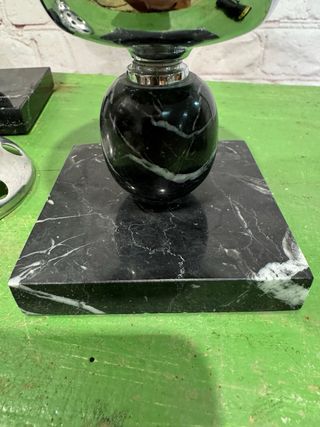 Pareja portavelas opalina y mármol R.I.P.