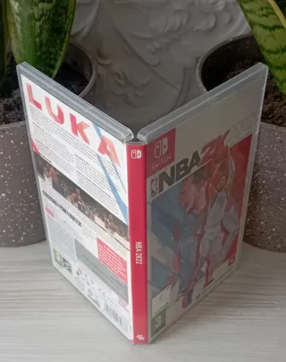 Pack P5T + NBA 2K19 + NBA 2K22 NINTENDO SWITCH