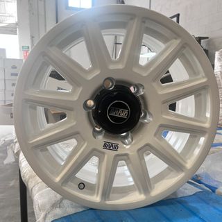 Llanta BRAID modelo BPC-01 de 17 pulgadas