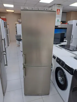 Nevera marca balay combi con garantía
