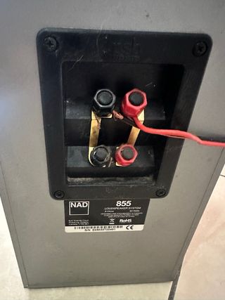 Altavoces NAD 855 Gris