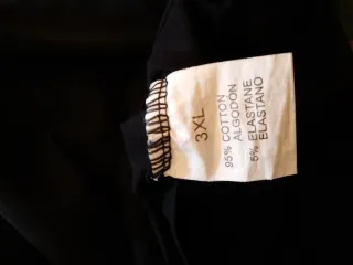 Camiseta Oversize negra "Los Ángeles"