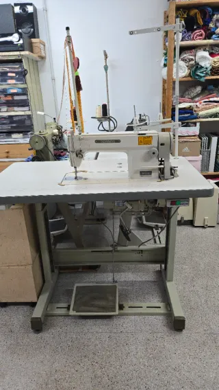 Máquina de coser industrial SEWMAQ