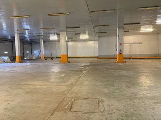 Nave industrial en alquiler en Pedro Salvador - Las Palmeritas en Sevilla