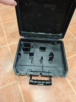 Maletín DeWalt Negro