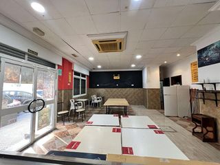 Local comercial en alquiler en La Luz - El Torcal en Málaga