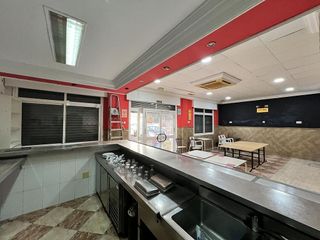 Local comercial en alquiler en La Luz - El Torcal en Málaga