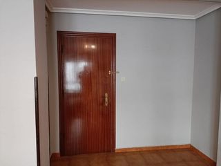 Piso en alquiler en Centro en Avilés