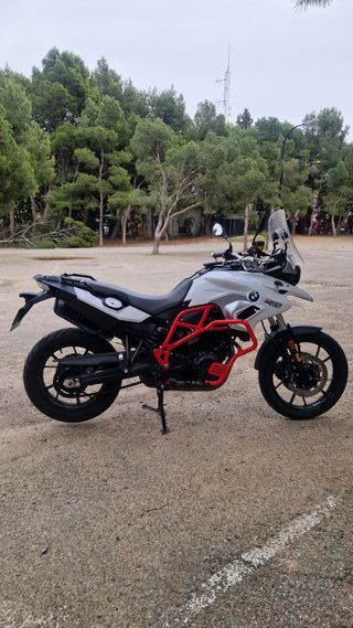 BMW F 700 GS Apta A2 29600 km  Moto Trail