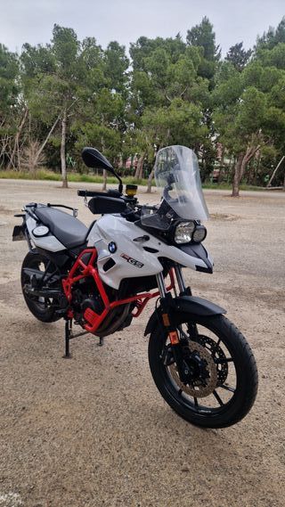 BMW F 700 GS Apta A2 29600 km  Moto Trail