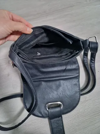 Bolso negro bandolera