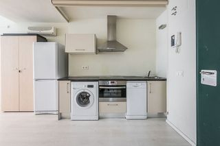 Oficina en venta en Virgen del Cortijo - Manoteras en Madrid