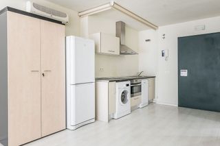 Oficina en venta en Virgen del Cortijo - Manoteras en Madrid