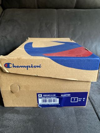 Zapatillas Champion Rojas y Blancas