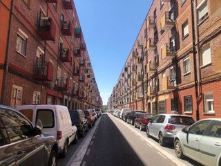 Piso en venta en Delicias en Valladolid