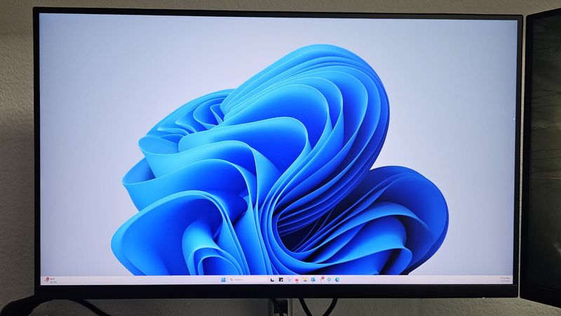 Dell P2723DE 27” QHD IPS USB-C Monitor (2560x1440) afbeelding 3