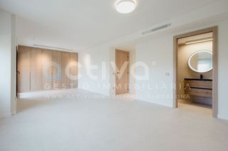 Casa adosada en alquiler en Ciutat Diagonal - La Miranda - La Mallola en Esplugues de Llobregat