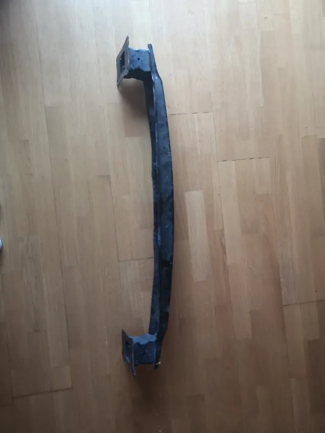 Barra Parachoques Trasera Seat León