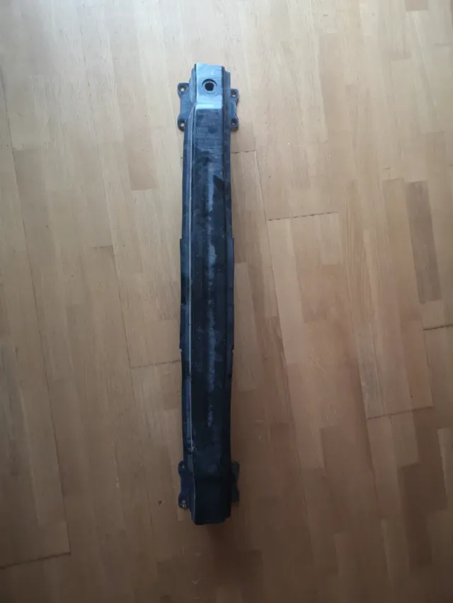 Barra Parachoques Trasera Seat León