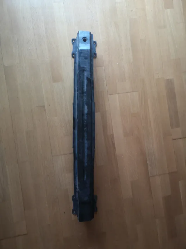 Barra Parachoques Trasera Seat León