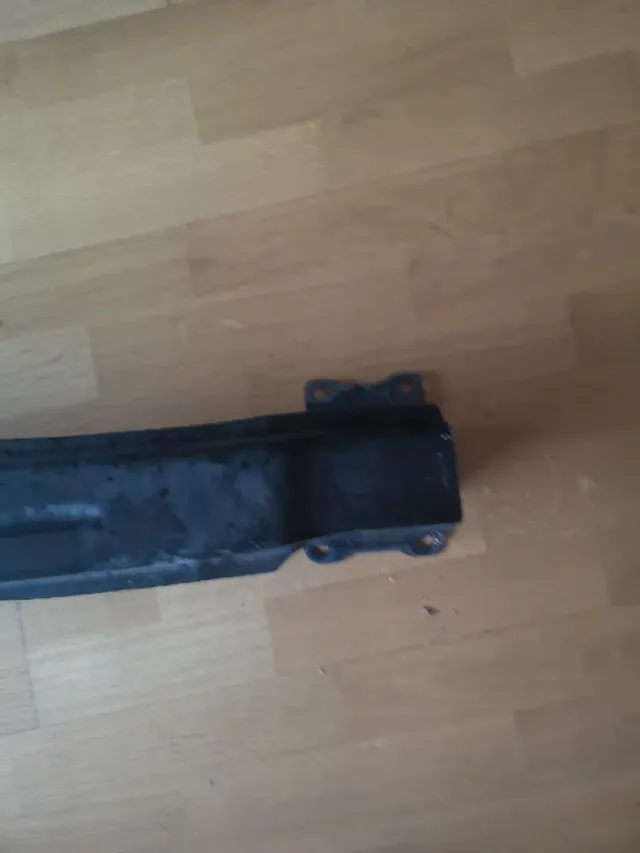 Barra Parachoques Trasera Seat León