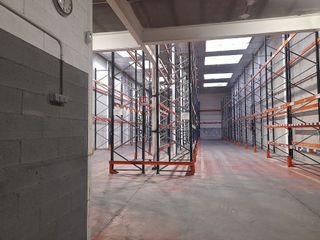 Nave industrial en alquiler en Viladecavalls