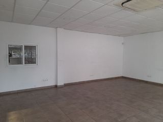 Nave industrial en alquiler en Viladecavalls