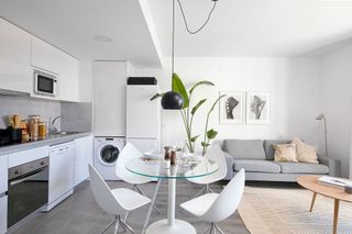 Piso en alquiler en Colores - Entreparques en Sevilla