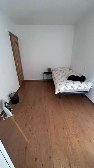 Piso en alquiler en Polígono Cartuja – La Paz en Granada