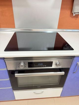 Ático en alquiler en Campo San Francisco - Plaza de América en Oviedo