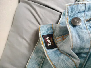 Oferta 3 prendas: 2 jerséis y pantalón Lee