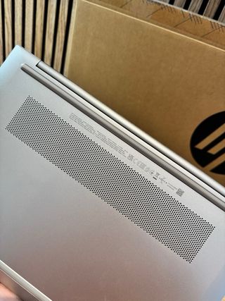 Portatile HP Pavilion 14-dv1001ns 1TB