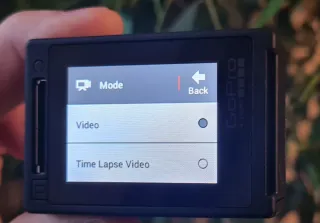 GoPro HERO4 (4K) con schermo touch e accessori