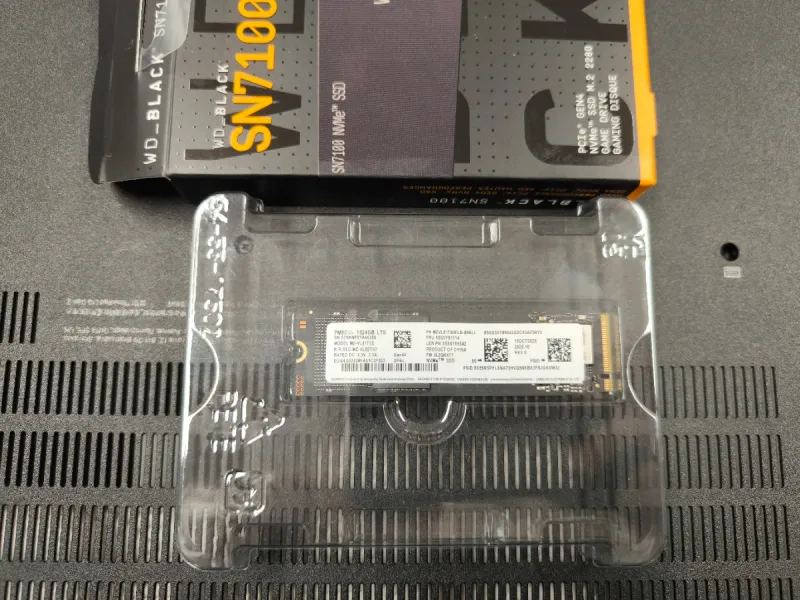 Disco SSD Samsung PM9C1b 1TB NVMe Gen4 M.2 - ¡NUEVO!