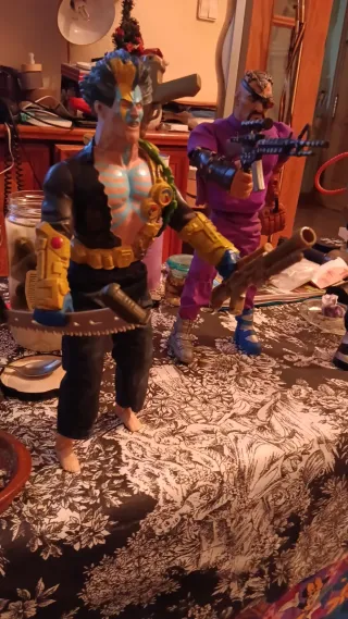 Muñeco Policía con Arma