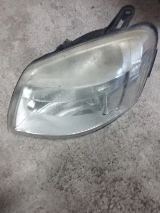 Paragolpes delantero y radiador