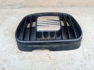 Rejilla frontal Seat Arosa