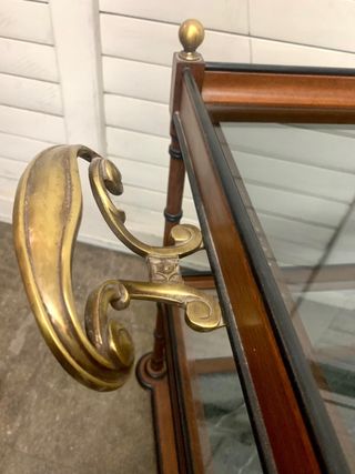 Camarera antigua. Gran calidad.  cristal y marmol